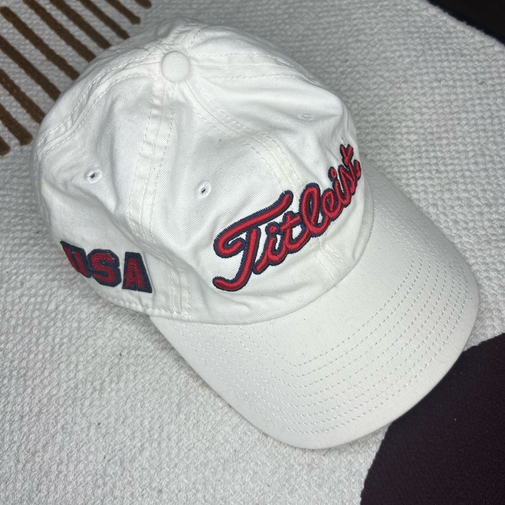 Titleist USA White Performance Golf Cap